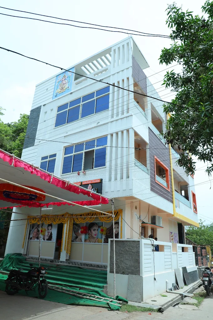 Trendy Beauty Ladies Salon