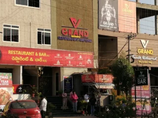 V-Grand-Family-Restaurant