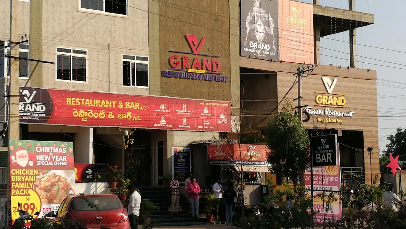 V Grand Family Restaurant